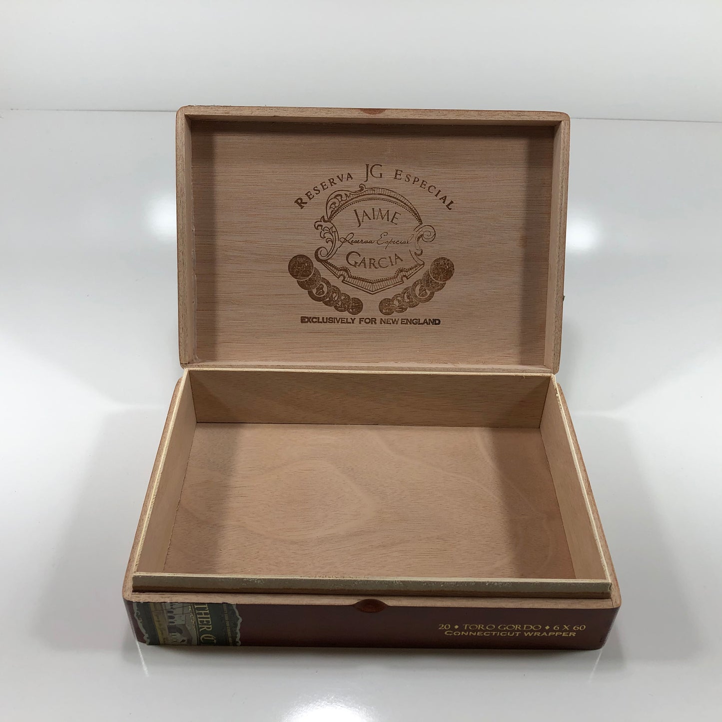 Jamie Garcia Conn Toro Gordo Empty Wooden Cigar Box 10.25x7x2.5