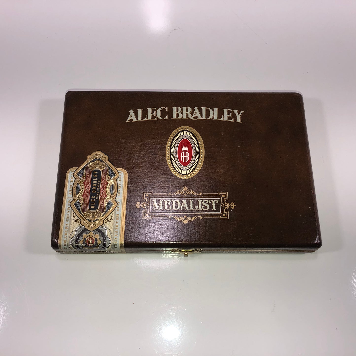 Alec Bradley Medalist Empty Wooden Cigar Box 8.75x6x1.25