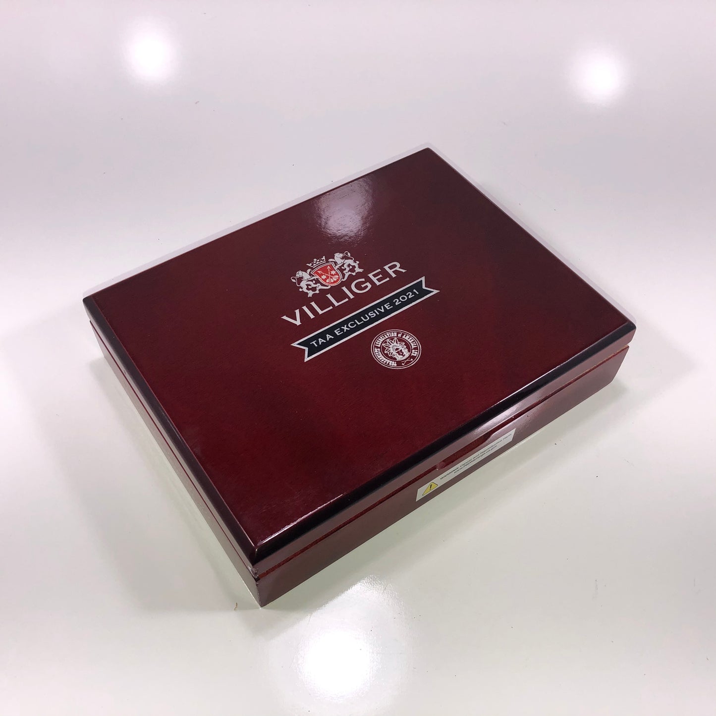 Villiger TAA Exclusive 2021 Empty Wooden Cigar Box 9.25x7x2