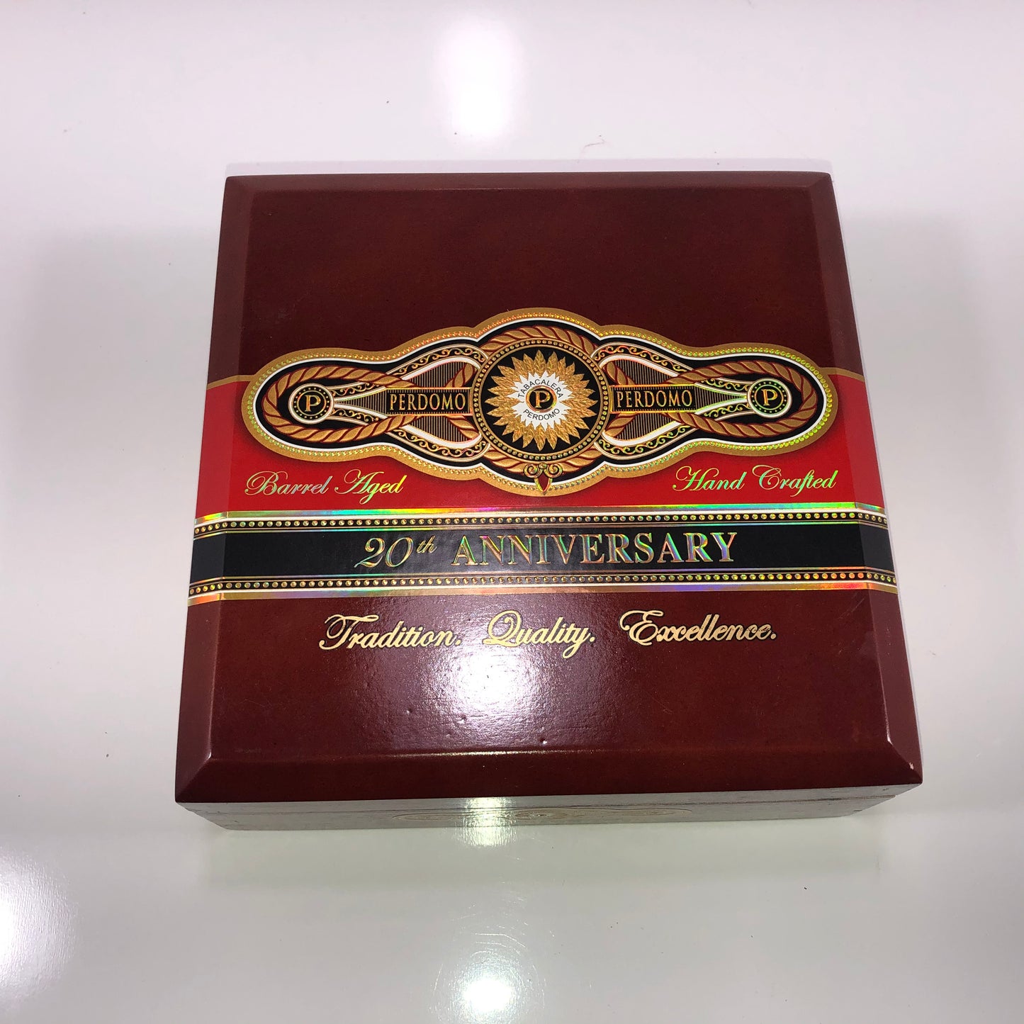 Perdomo 20th Anniversary Sun Grown Churchill Empty Wooden Cigar Box 8x8x3