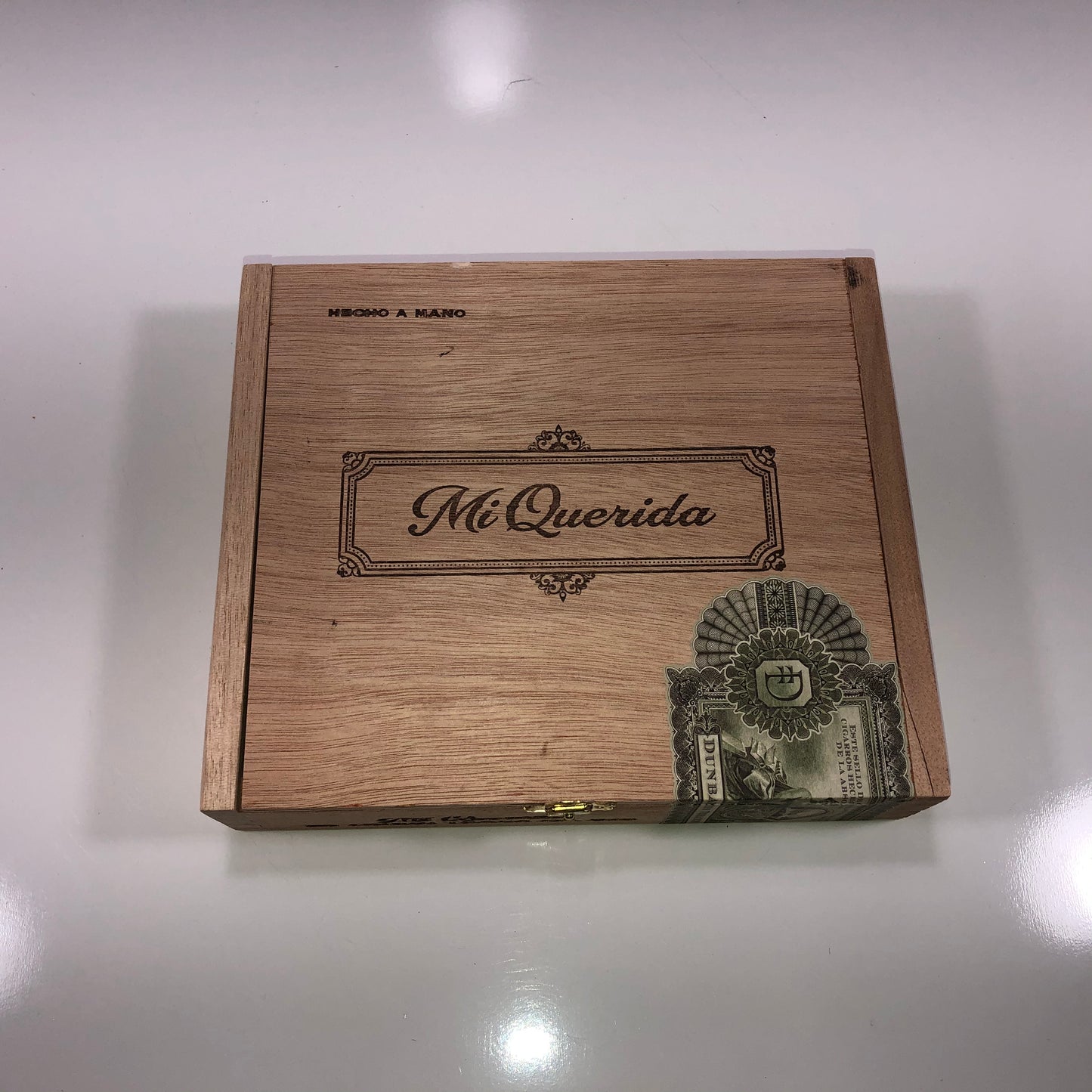 Mi Querida Triqui Traca 648 Empty Wooden Cigar Box 8.25x7x2