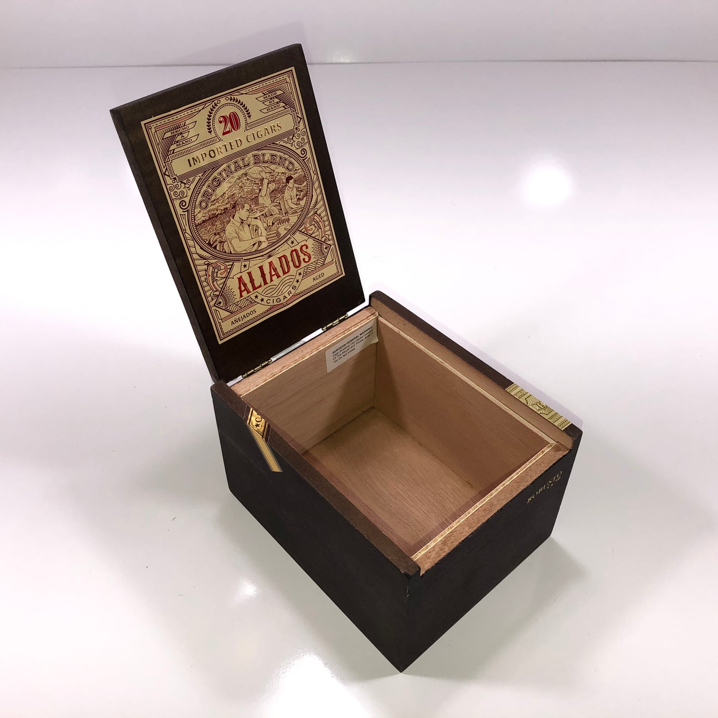 Aliados Robusto Empty Wooden Cigar Box 5x6x3.75