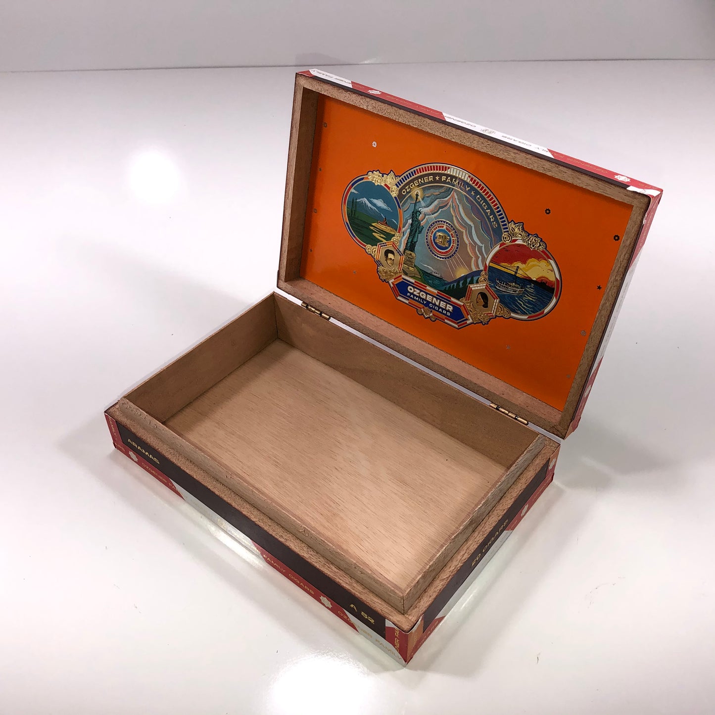 Ozgener Aramas A52 Empty Wooden Cigar Box 9x6x2