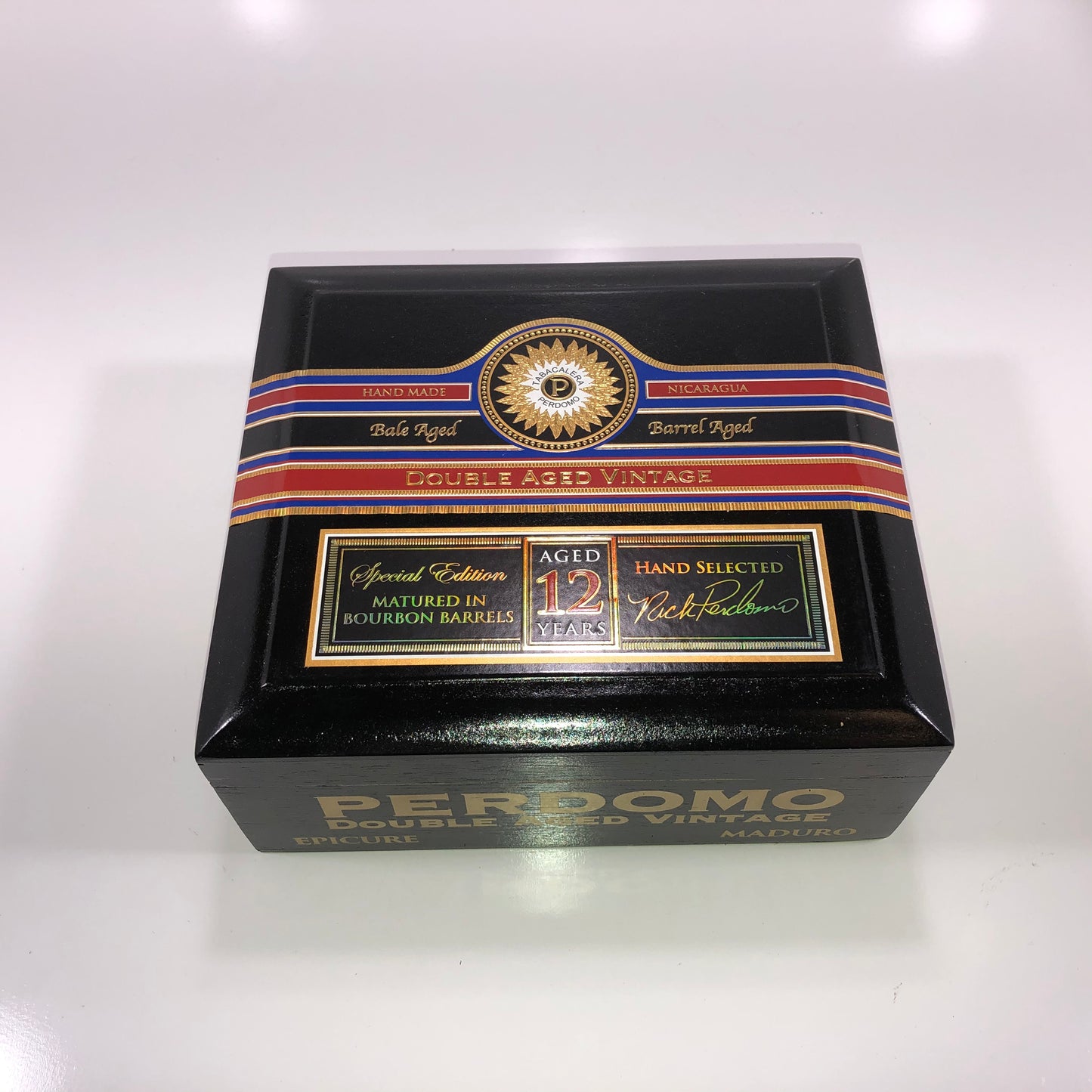 Perdomo Double Aged Vintage Maduro Epicure Empty Wooden Cigar Box 8x7x3.5