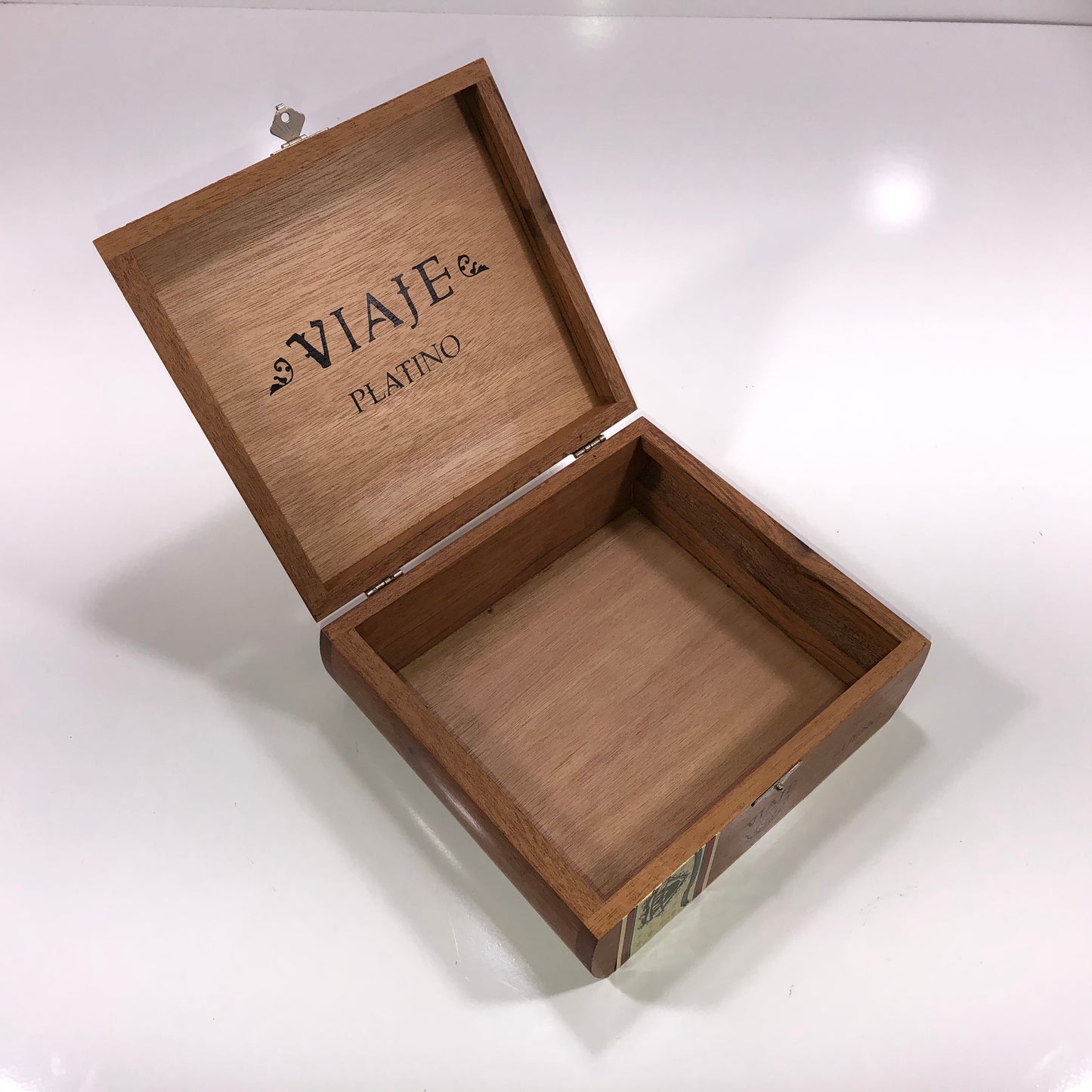 Viaje Platino Empty Wooden Cigar Box 7.75x7x3