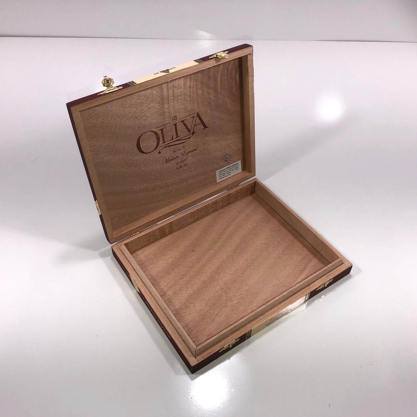 Oliva Serie V Maduro Toro Especial Empty Wooden Cigar Box 8.75x7x1.25