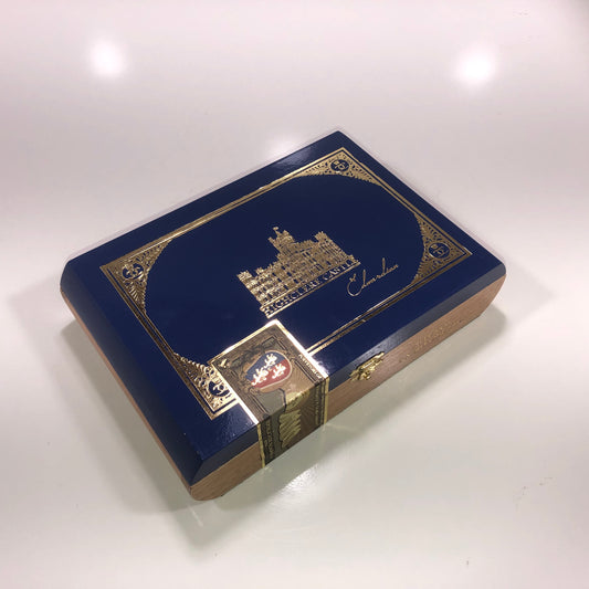 Highclere Castle Robusto Empty Wooden Cigar Box 9.25x6.25x2