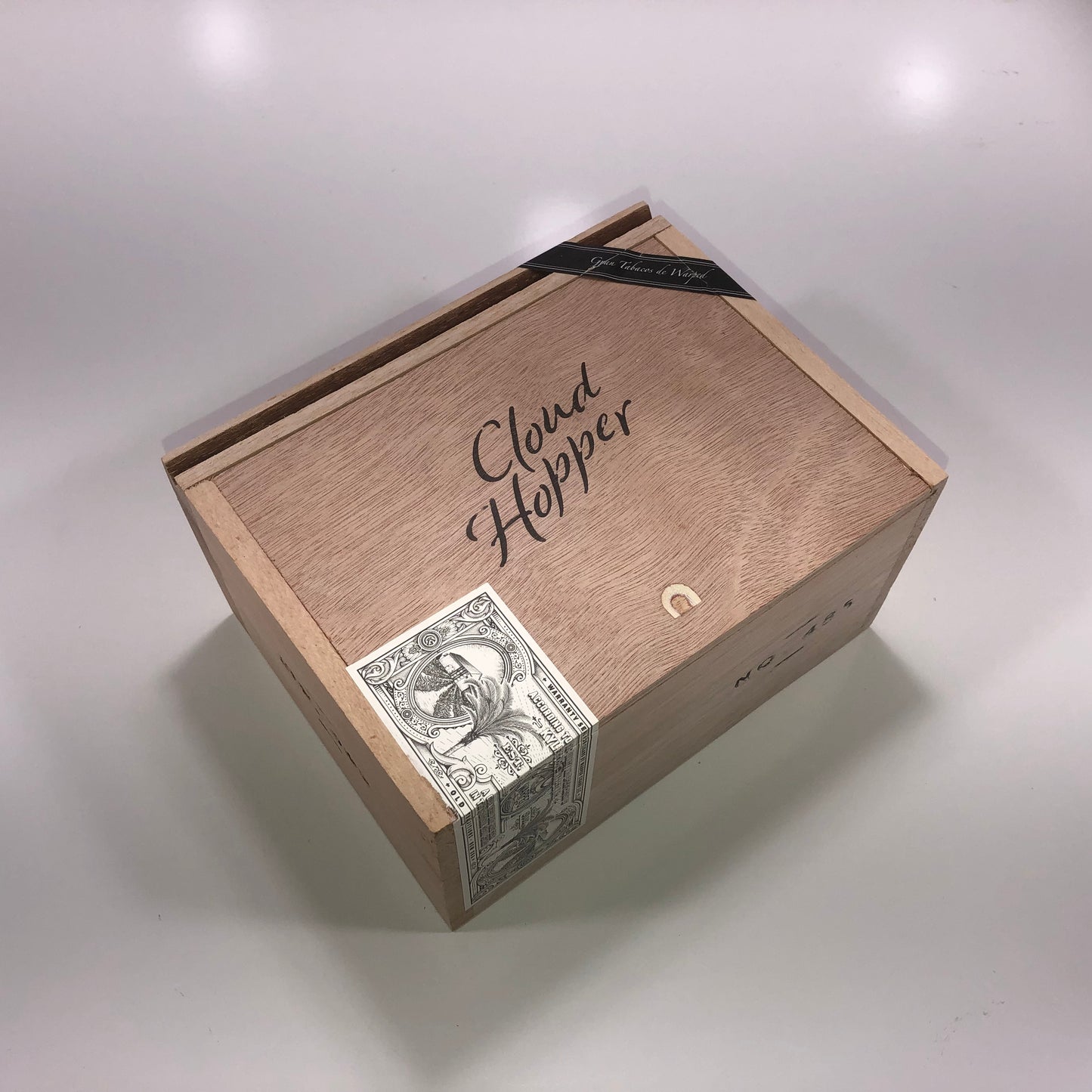 Warped Cigars Cloud Hopper No485 Empty Wooden Cigar Box 8x6.25x4.25