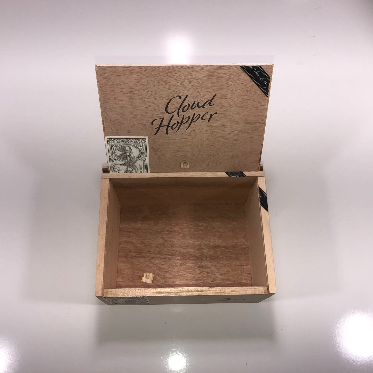 Warped Cigars Cloud Hopper No485 Empty Wooden Cigar Box 8x6.25x4.25