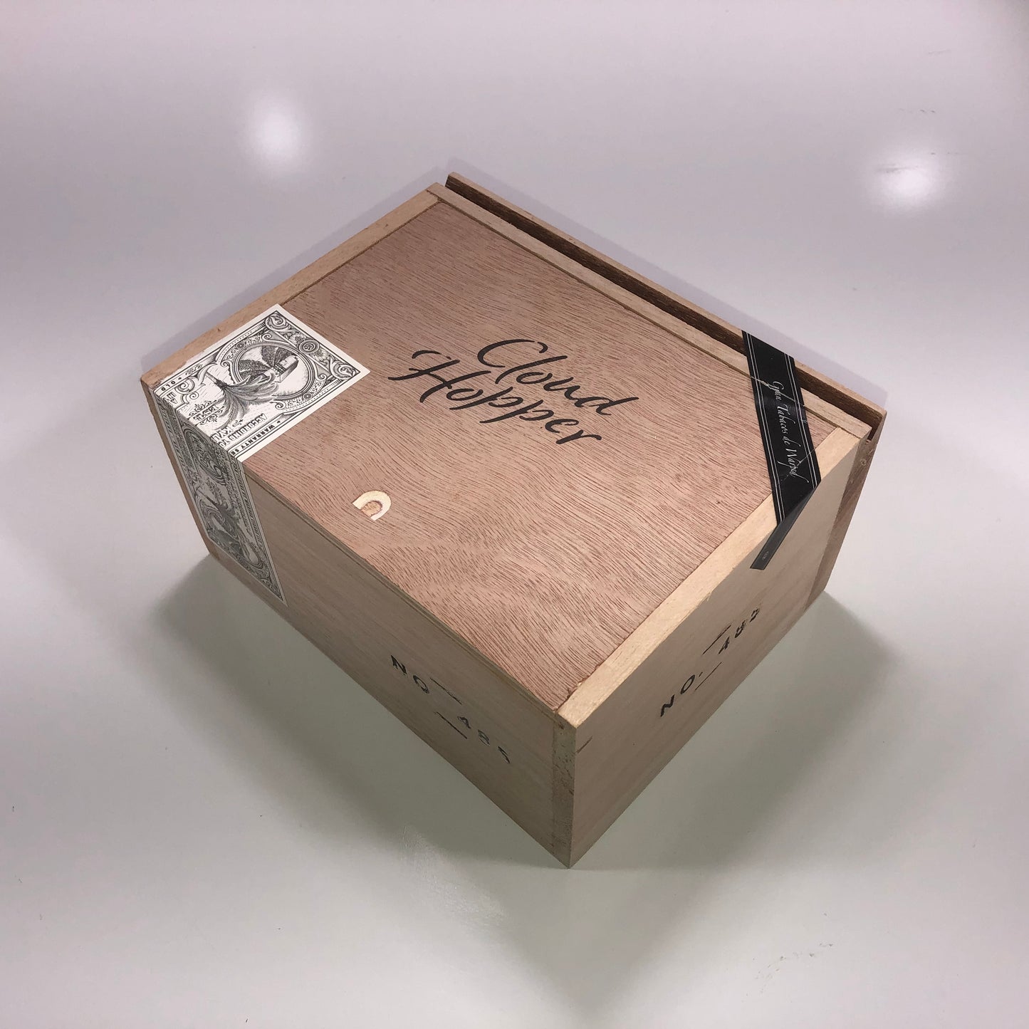 Warped Cigars Cloud Hopper No485 Empty Wooden Cigar Box 8x6.25x4.25