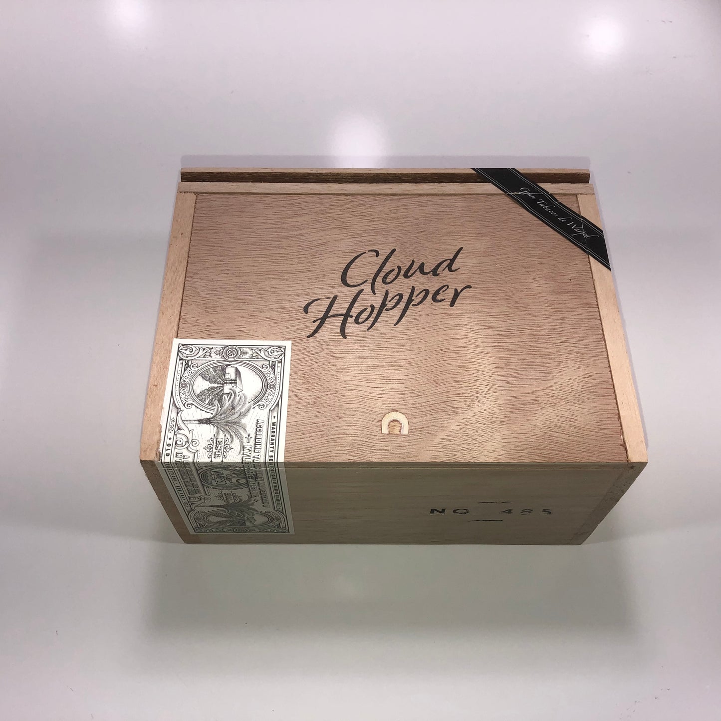 Warped Cigars Cloud Hopper No485 Empty Wooden Cigar Box 8x6.25x4.25