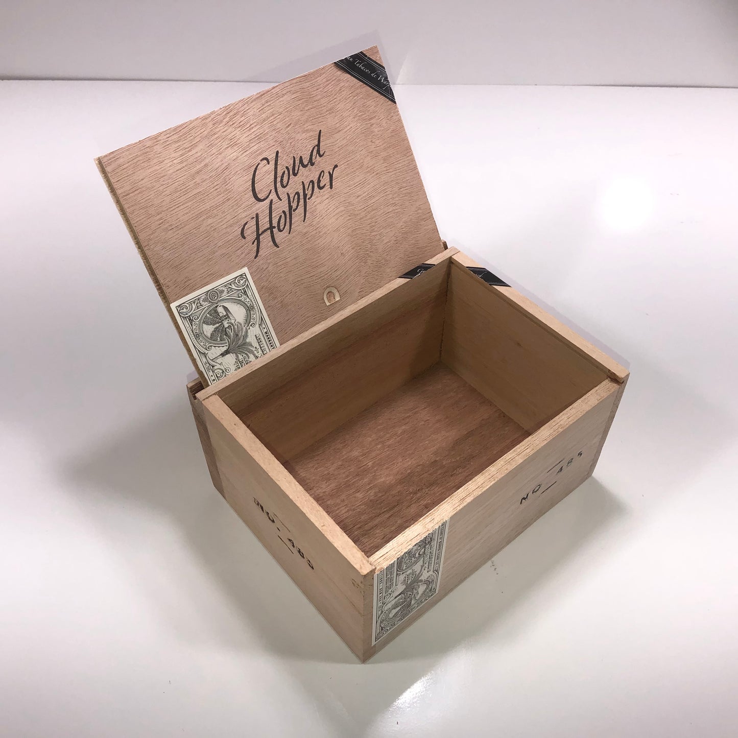 Warped Cigars Cloud Hopper No485 Empty Wooden Cigar Box 8x6.25x4.25