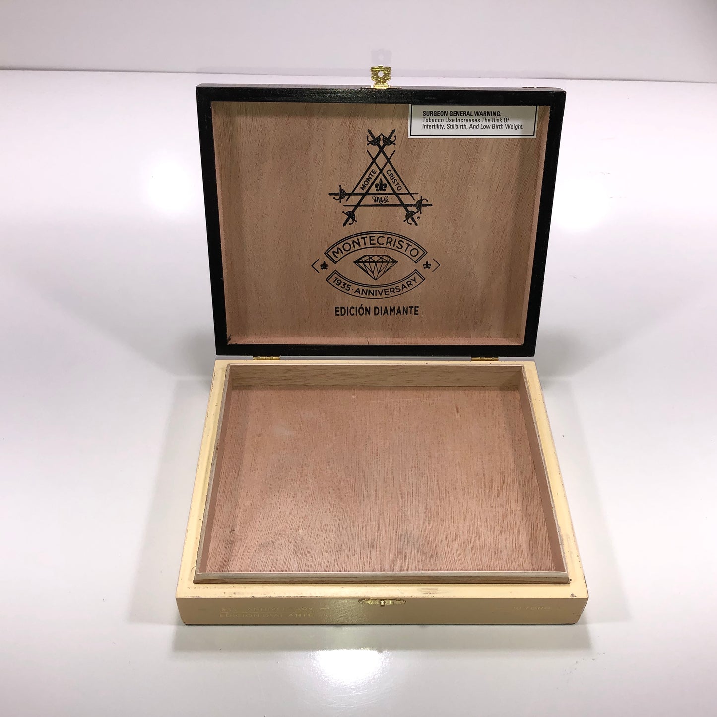 Montecristo Nicaragua 1935 Diamante Toro Empty Wooden Cigar Box 9x7.25x2