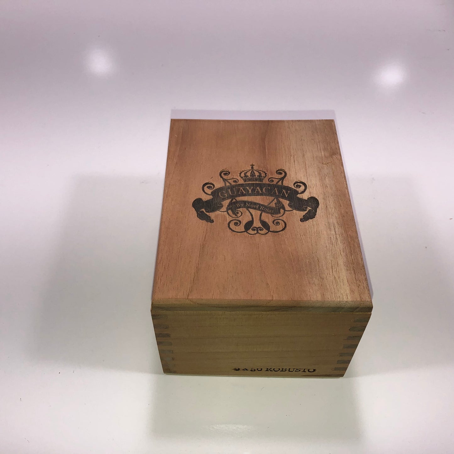 Guayacan Robusto Empty Wooden Cigar Box 4.5x6.25x3.75