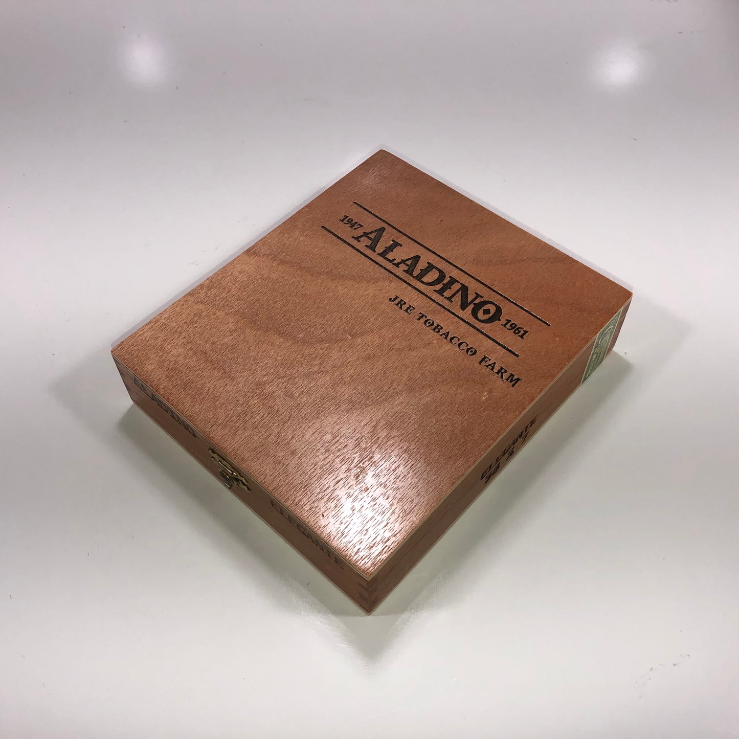 Aladino Vintage Selection Elegante Empty Wooden Cigar Box 7.5x6.5x1.5