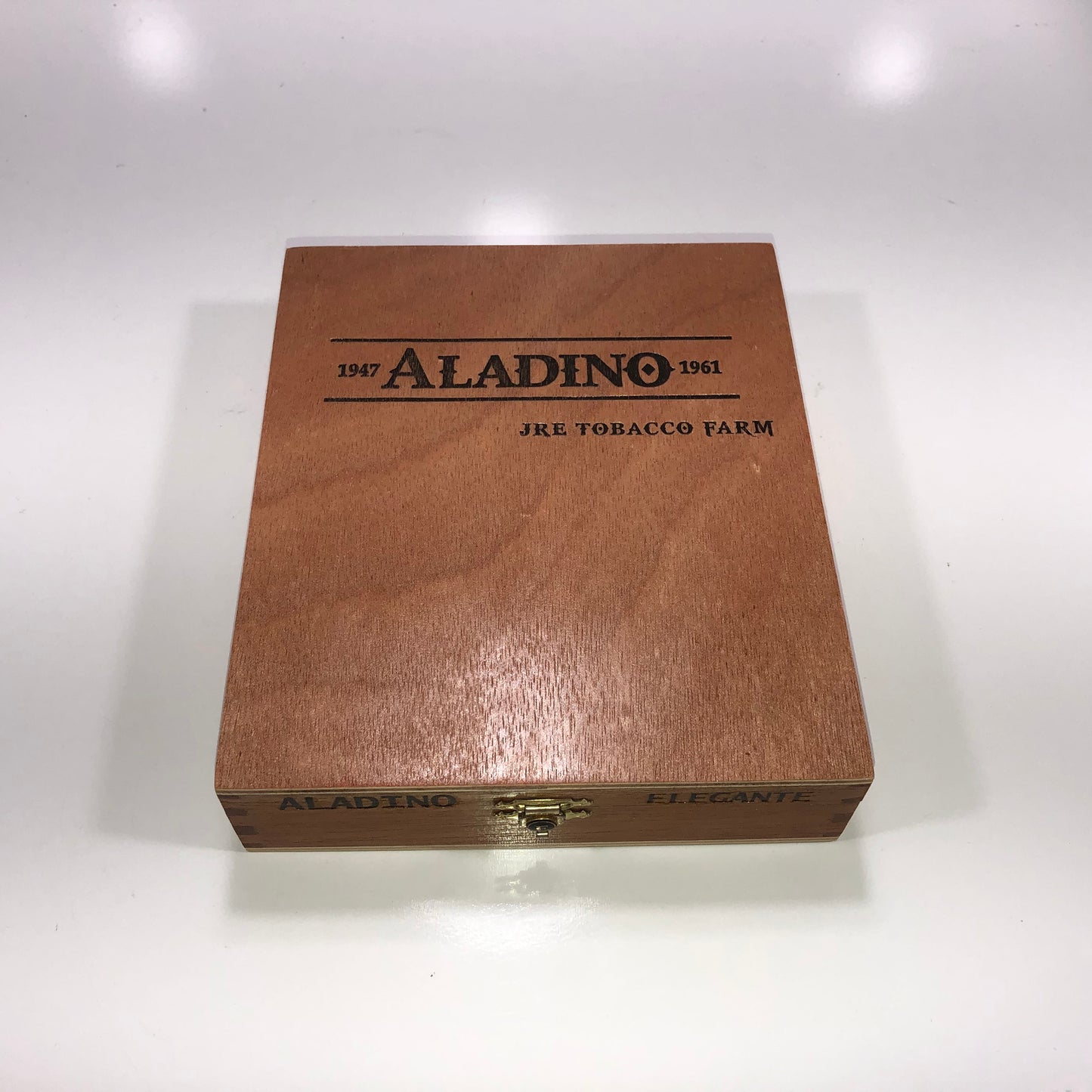 Aladino Vintage Selection Elegante Empty Wooden Cigar Box 7.5x6.5x1.5