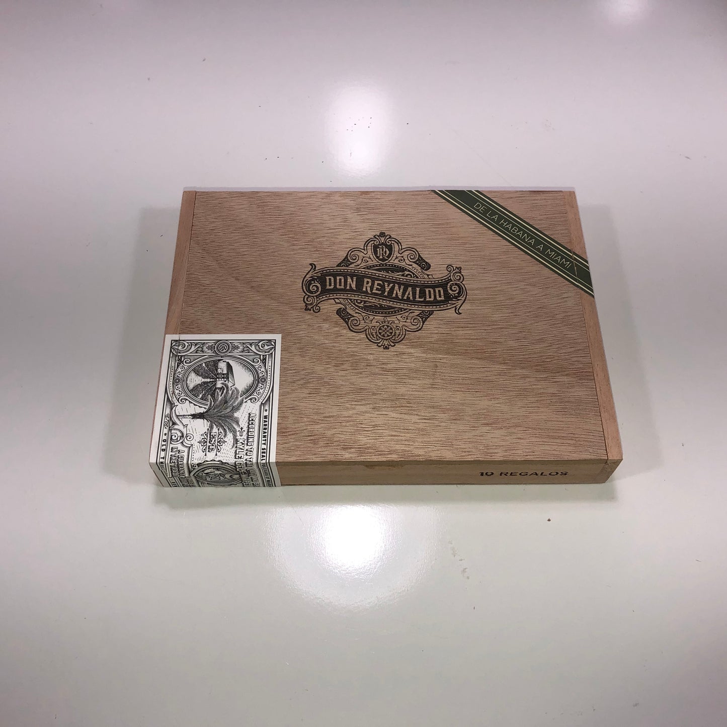 Warped Don Reynaldo Regalos Empty Wooden Cigar Box 7.5x5.75x1