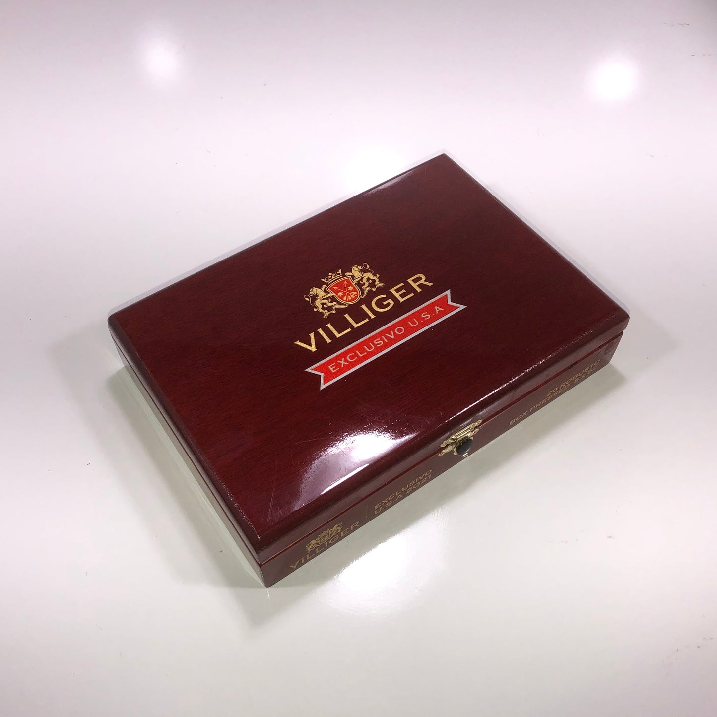 Villiger Exclusivo Robusto Empty Wooden Cigar Box 9x6.25x2