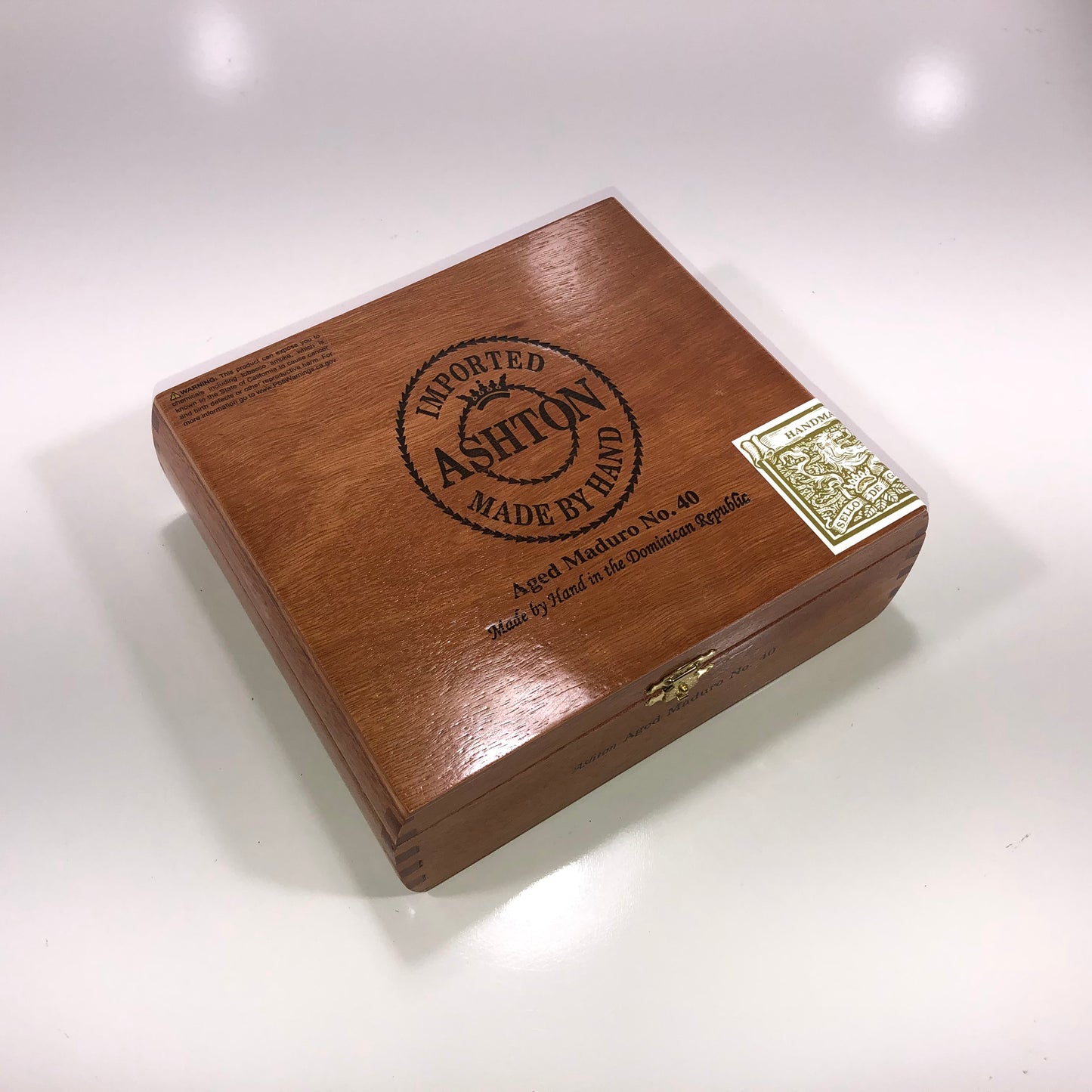 Ashton Classic Maduro No40 Empty Wooden Cigar Box 7.75x6.75x2.5