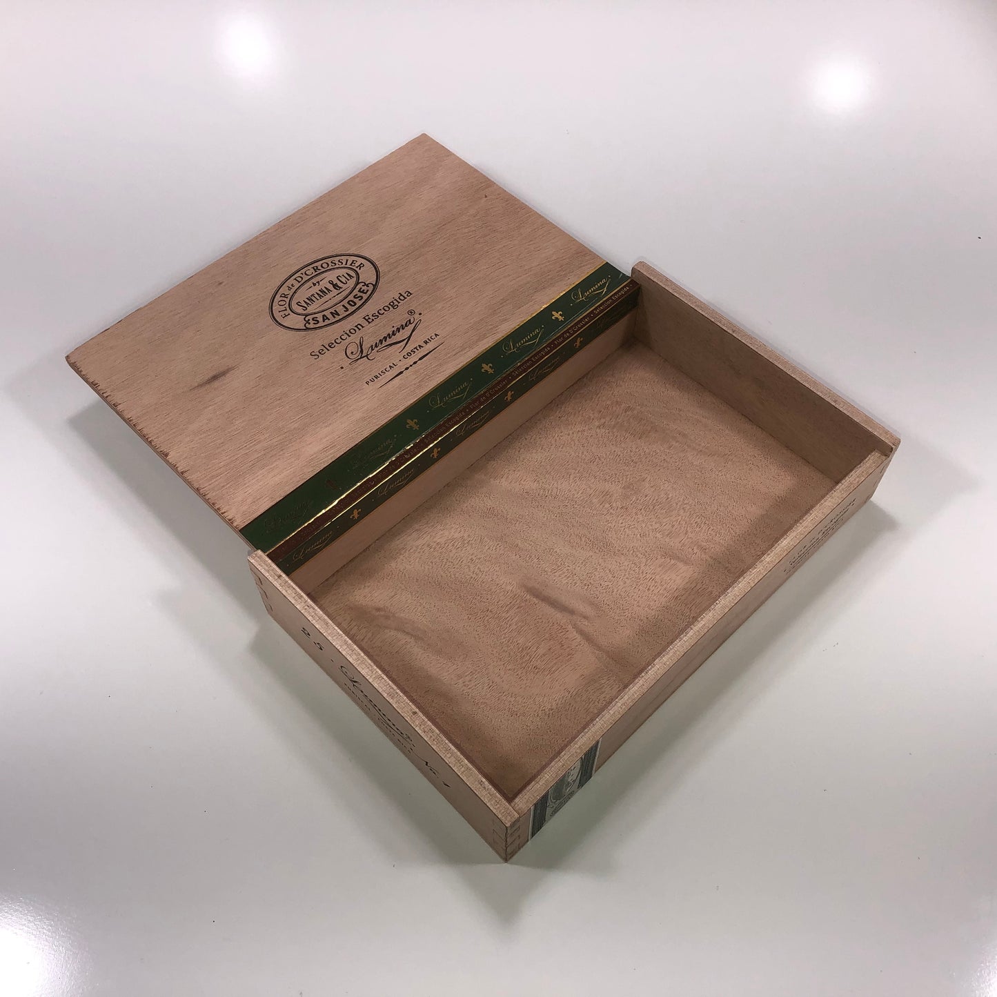 Flor De D'Crossier Corona Gorda Empty Wooden Cigar Box 10x6.25x2