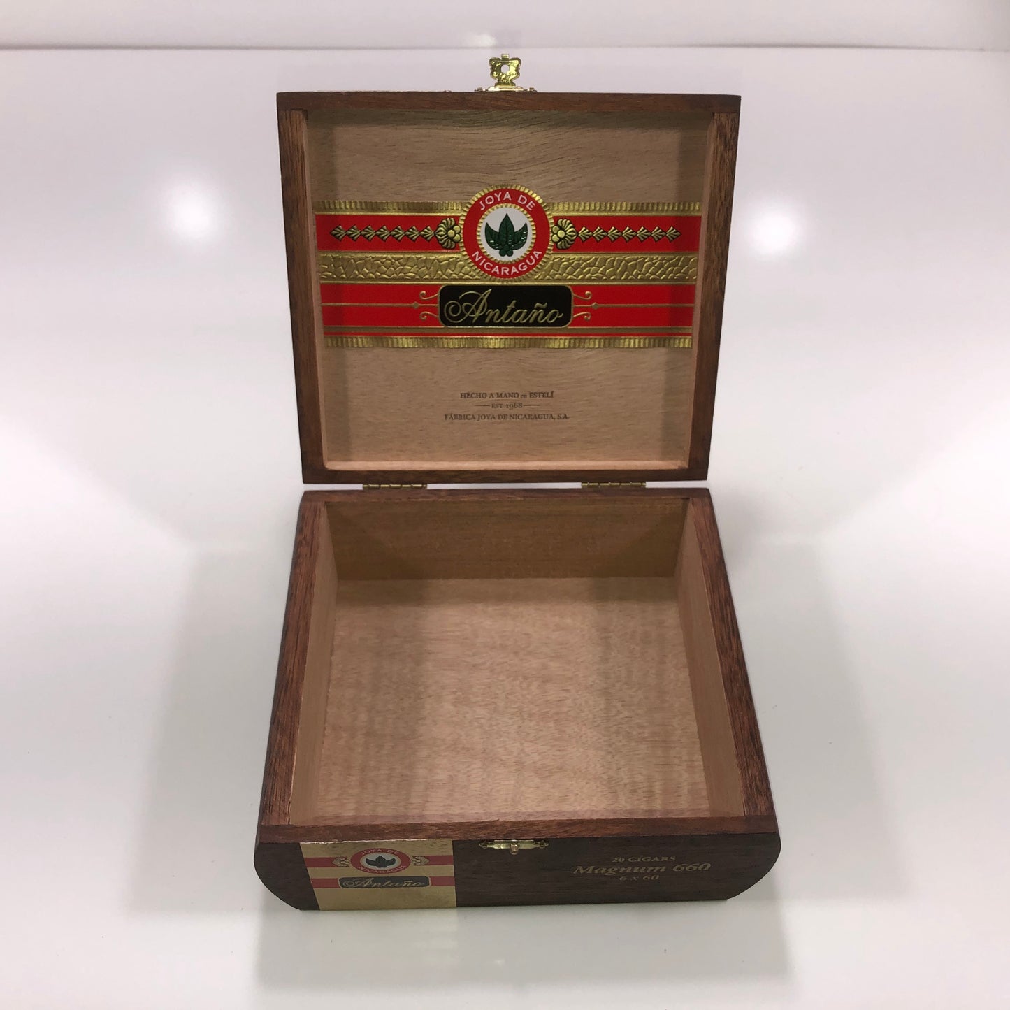 Joya De Nicaragua Antano Magnum Empty Wooden Cigar Box 7.75x6.75x3