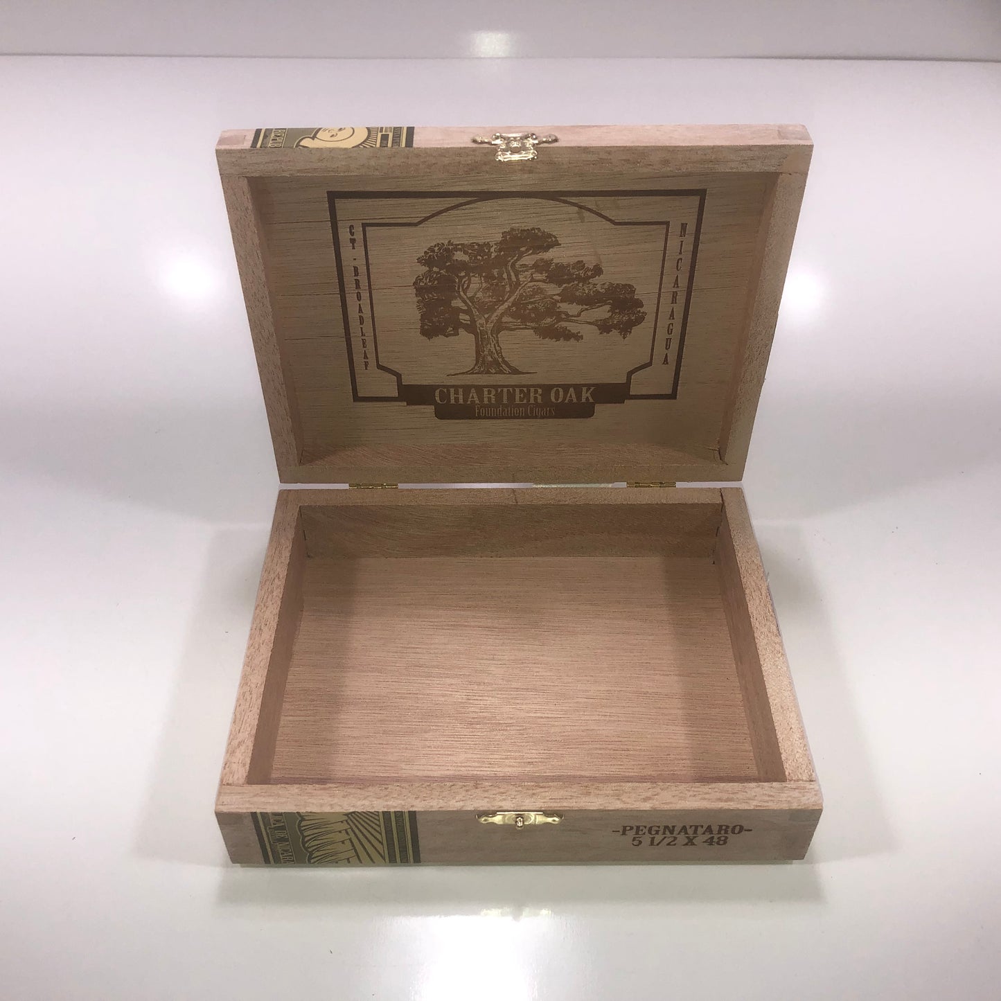 Charter Oak Empty Cigar Box 7x5.5x2 (1)