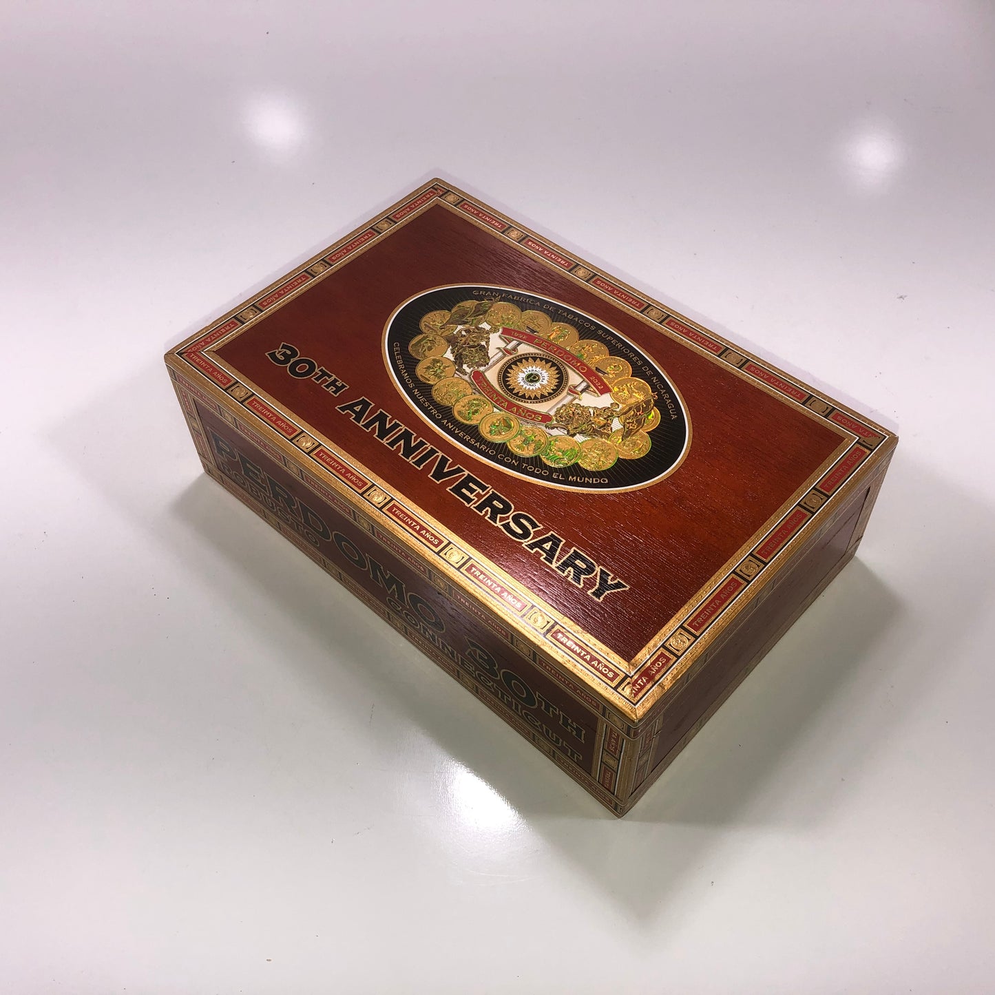 Perdomo 30th Connecticut Robusto Empty Wooden Cigar Box 9.5x6.25x2.75