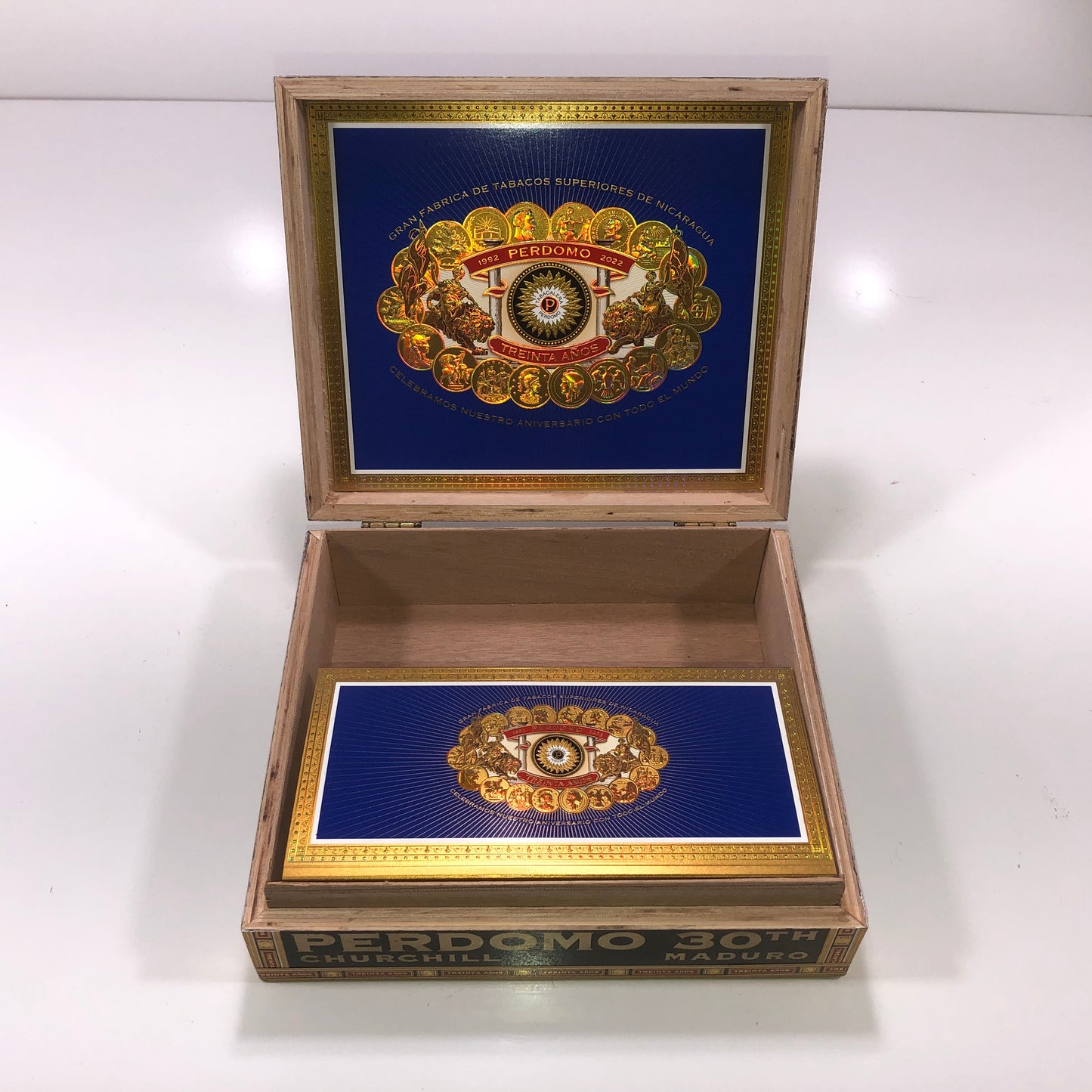 Perdomo 30th Maduro Churchill Empty Wooden Cigar Box 9.5x8x2.75