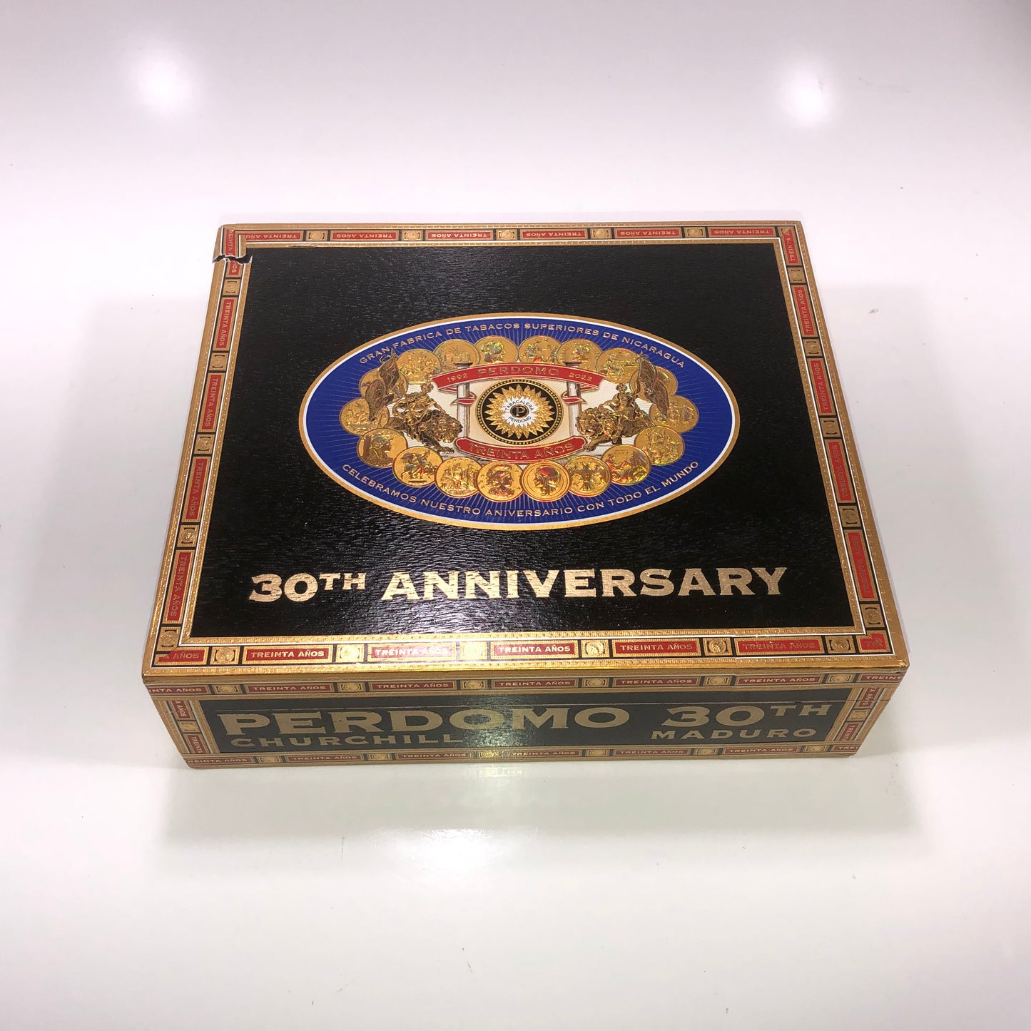 Perdomo 30th Maduro Churchill Empty Wooden Cigar Box 9.5x8x2.75