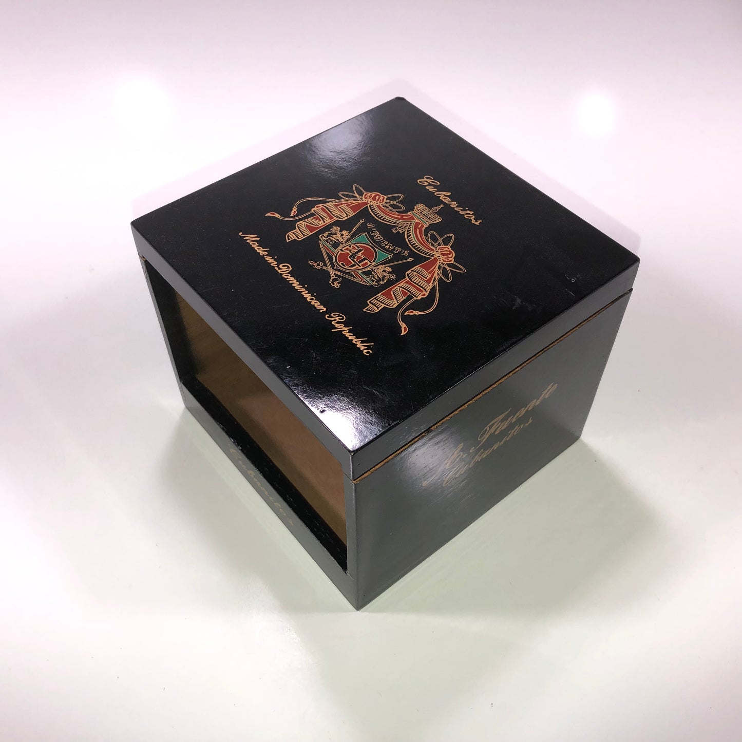 Arturo Fuente Empty Wooden Cigar Box 5.75x5.75x4.75