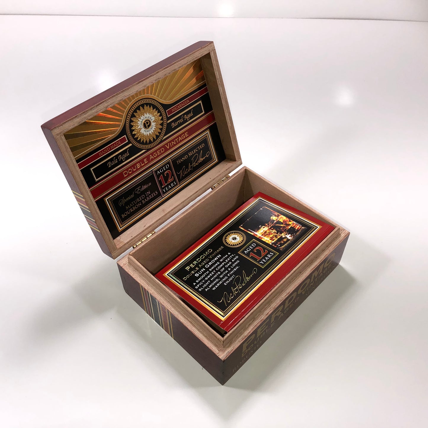 Perdomo Double Aged Vintage Sun Grown Robusto Empty Wooden Cigar Box 8x6x3.25