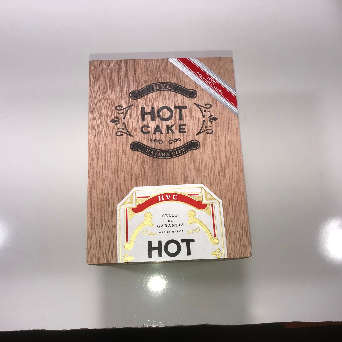 HVC Hot Cake Laguitos No5 Empty Wooden Cigar Box 5.25x7.25x4.75