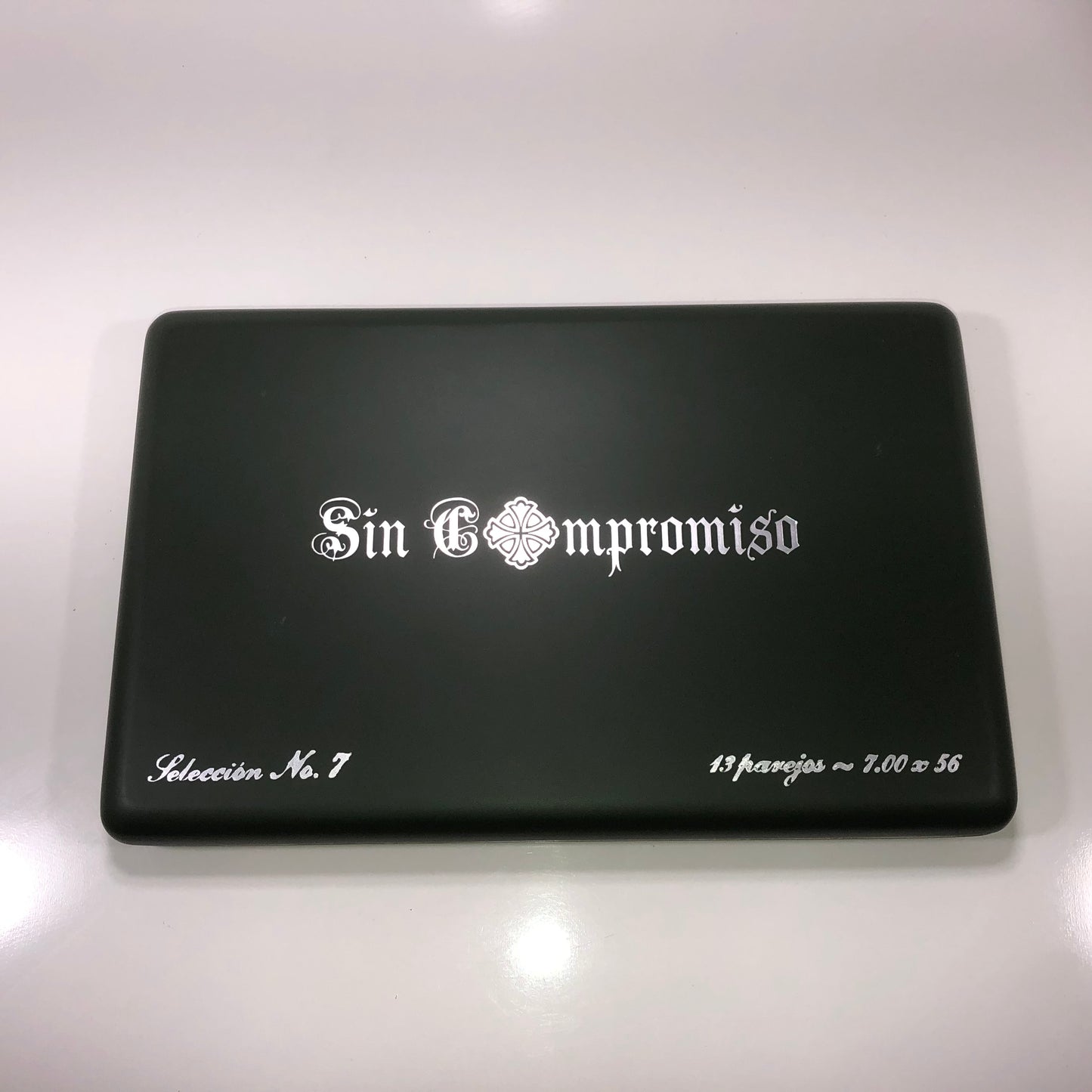 Sin Compromiso No7 Empty Wooden Cigar Box 12.5x8.25x1.25