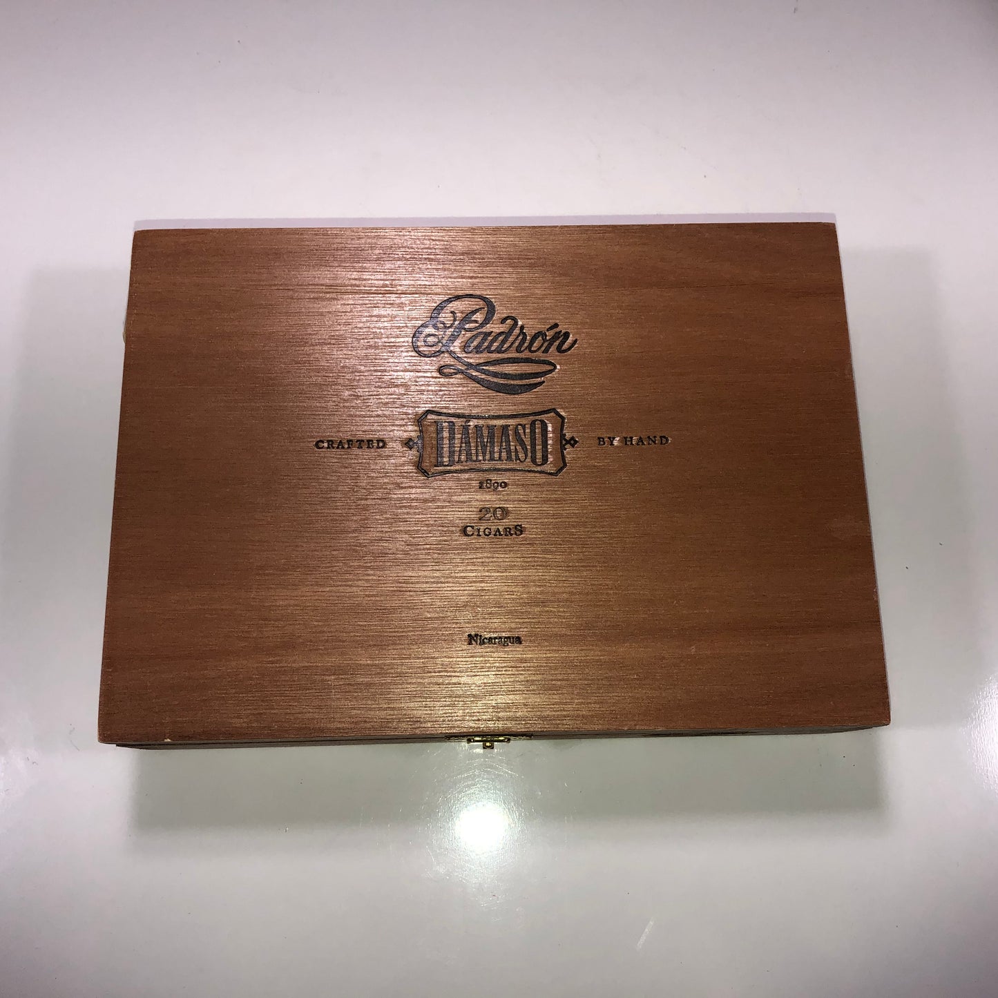 Padron Damaso No32 Empty Wooden Cigar Box 9x6.25x2