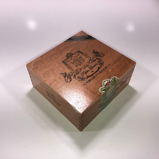 Don Pepin Garcia Vegas Toro Gordos Empty Wooden Cigar Box 7.25x7x3.25