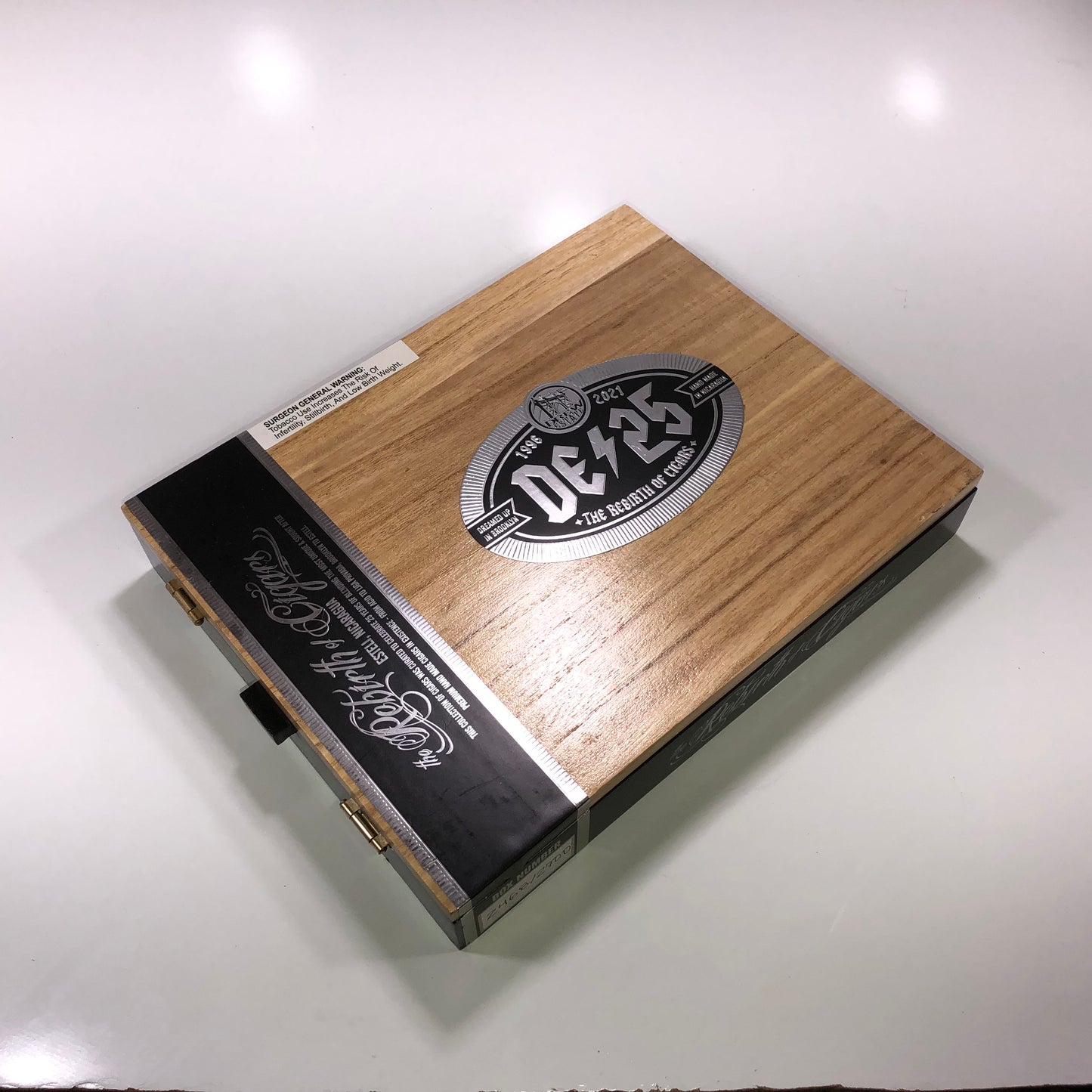 Drew Estate 25th Anniversary Empty Wooden Cigar Box 12x9.5x2