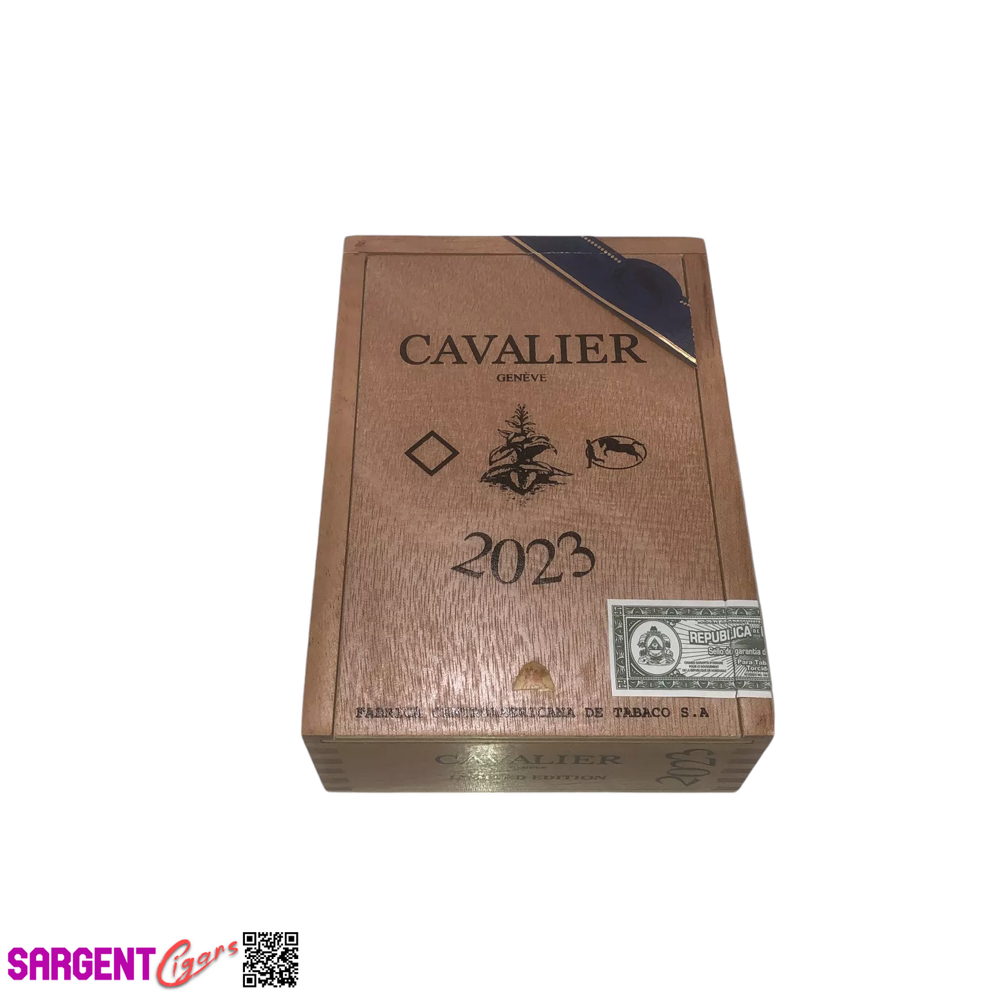 Cavalier Geneve 2023 Empty Wooden Cigar Box 4.75x7x2