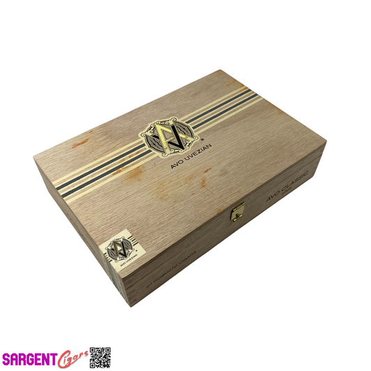Avo Classic Robusto Empty Wooden Cigar Box 9x6x2 (1)