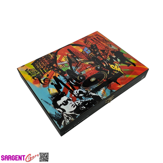 Zino Platinum Collectors Edition Empty Wooden Cigar Box 9.25x7x1 (1)