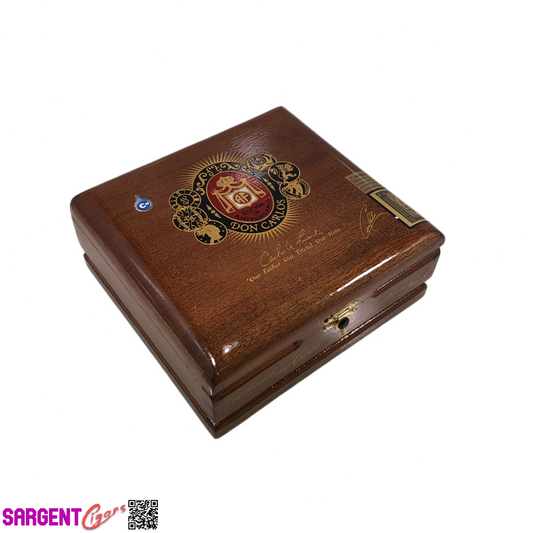 Arturo Fuente Don Carlos No4 Empty Wooden Cigar Box 6.75x5.75x2.75