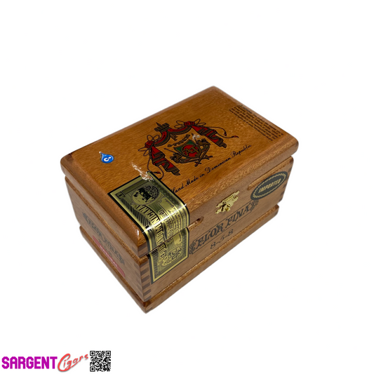Arturo Fuente Flor Fina 858 Empty Wooden Cigar Box 7x4.5x4.5 (1)