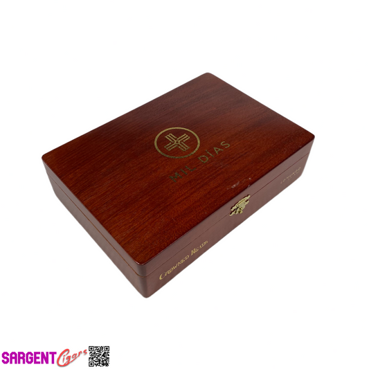 Mil Dias Edmundo Empty Wooden Cigar Box 9x6.25x2.25