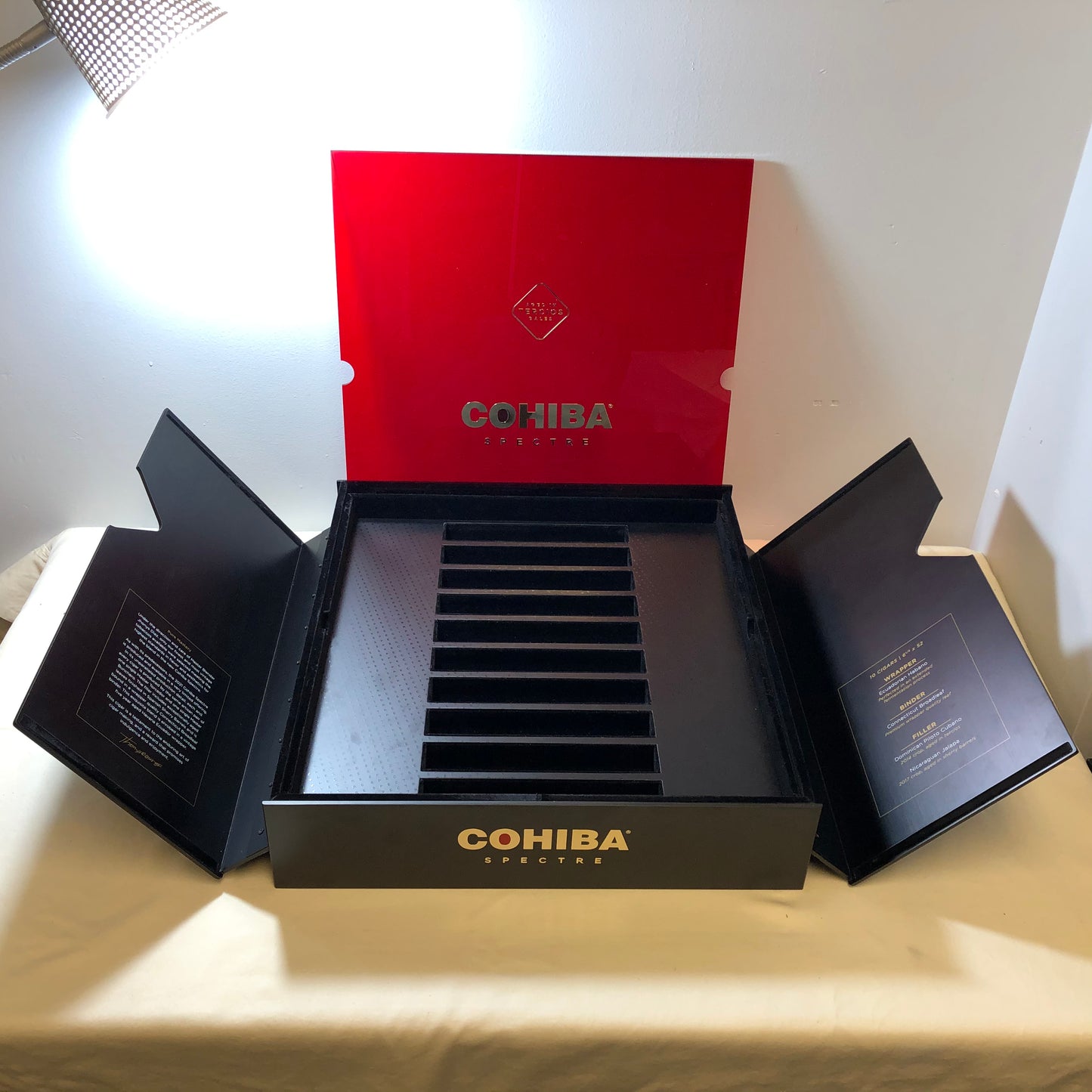 Cohiba Spectre 2021 Empty Metal Display Case 18.5x19.5x4.5